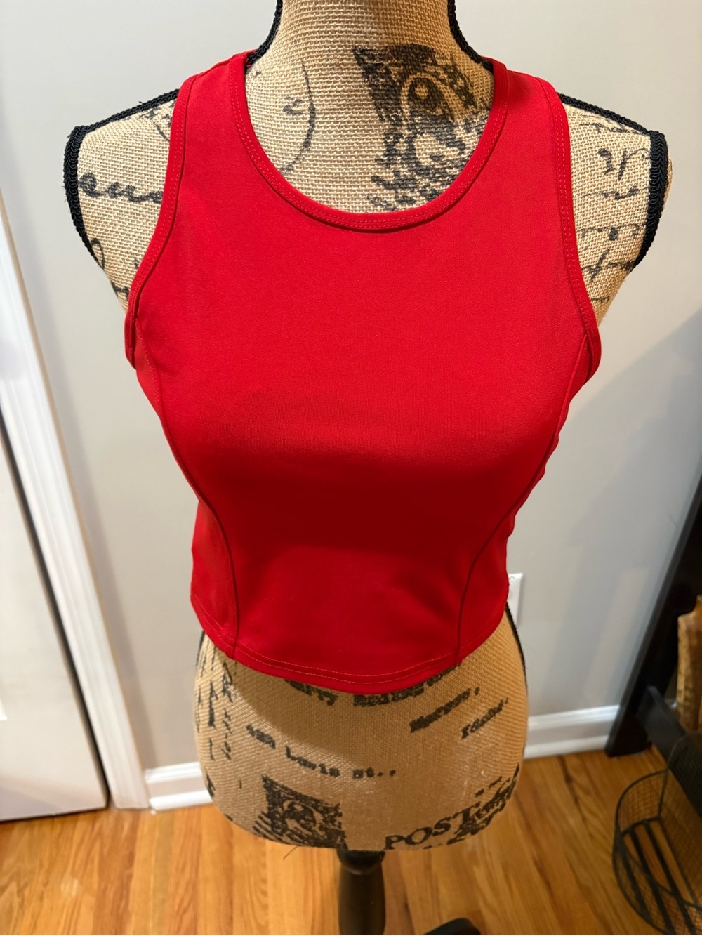 ▪️0 to S Cropped Tank Top